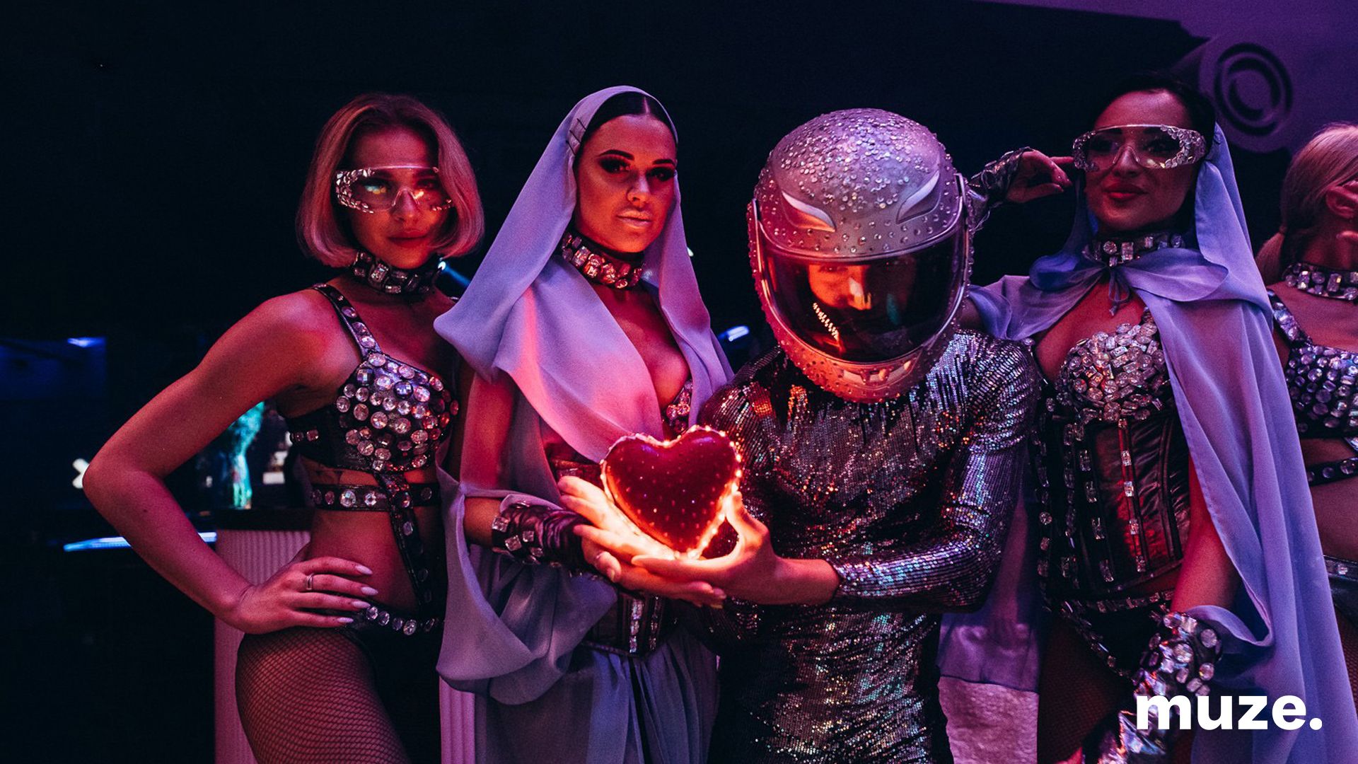 2257-Themed Dancers - 80's Disco