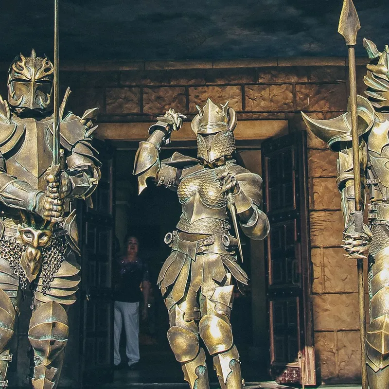 2259-living statues 2