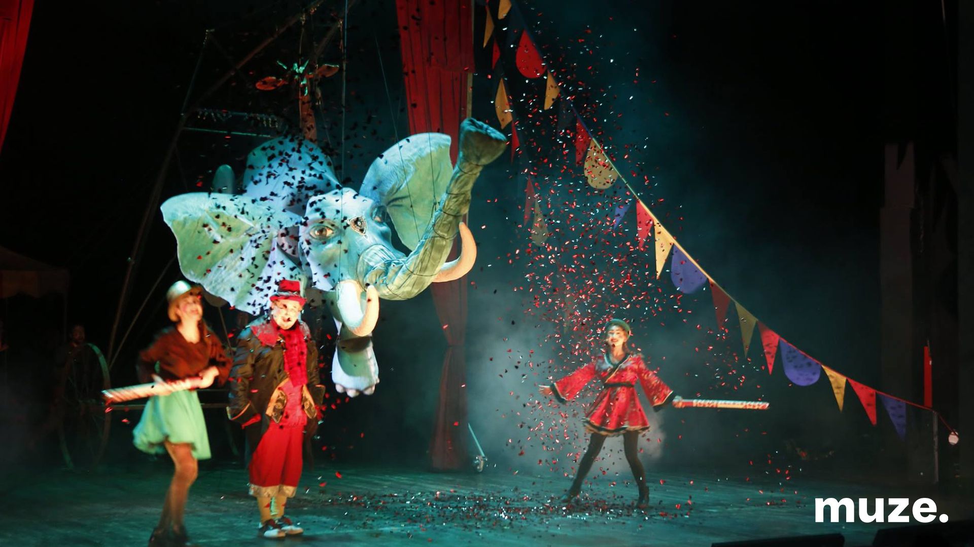 2983-Huge Puppets - Tarambumba Circus 2