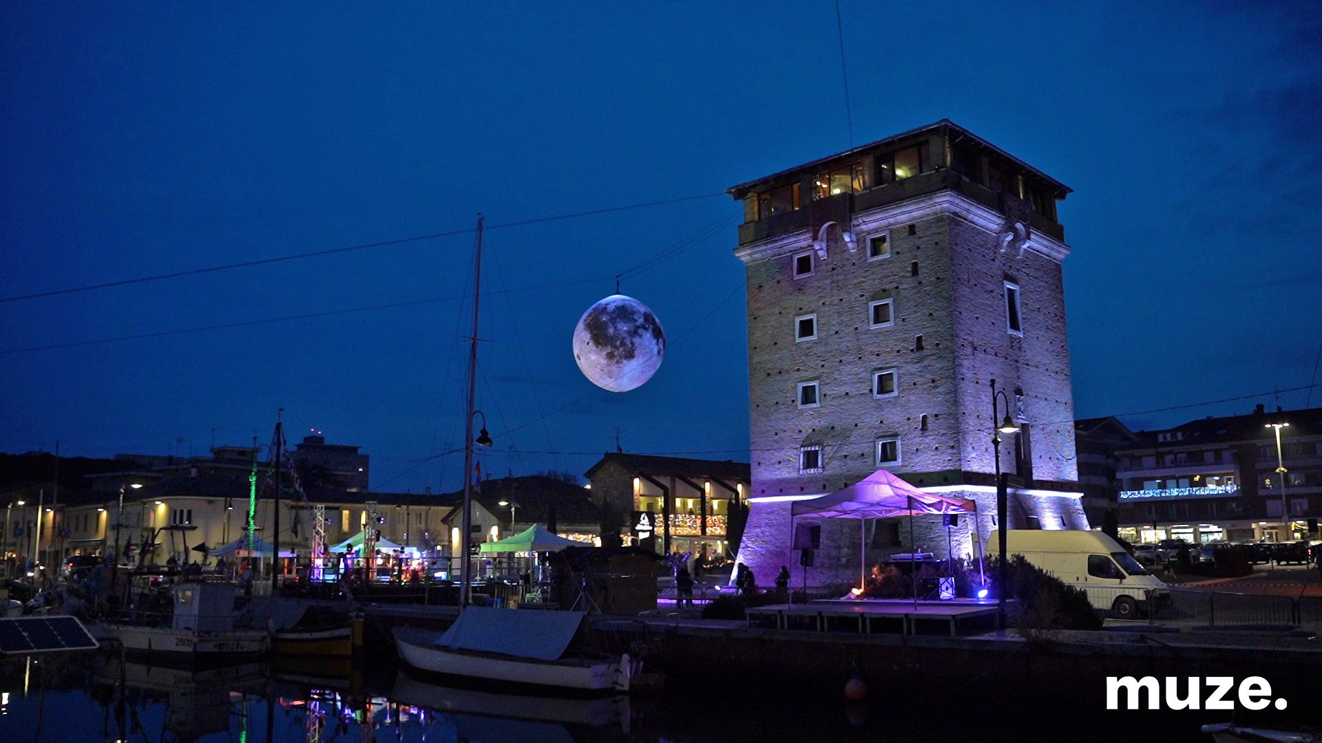 3096-Hanged Balloon with Aerialists